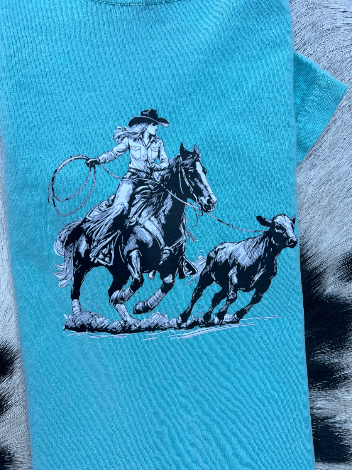 On the Range Cropped Loose Fit T