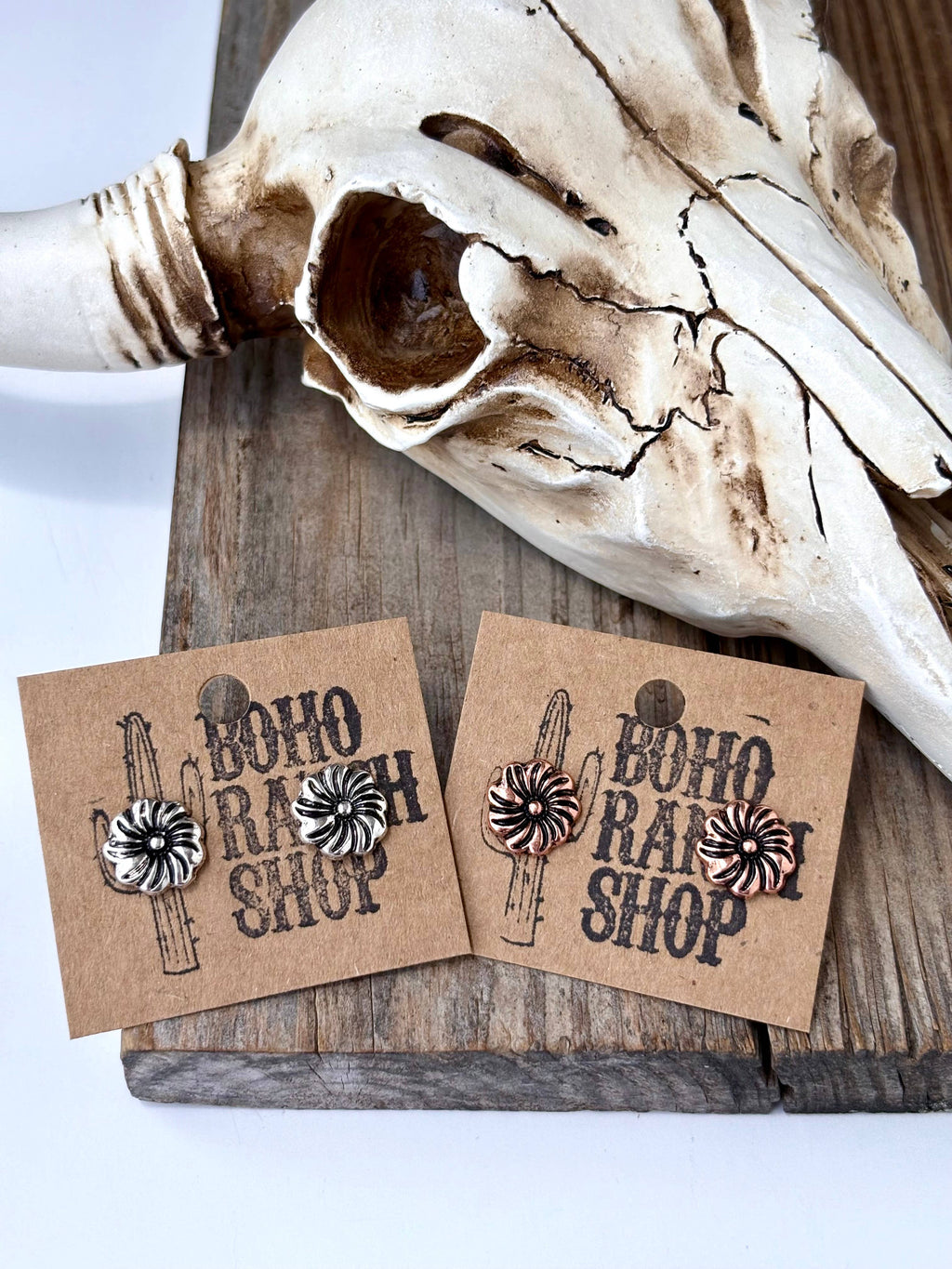 Dainty Western Mini Flower Stud Earrings